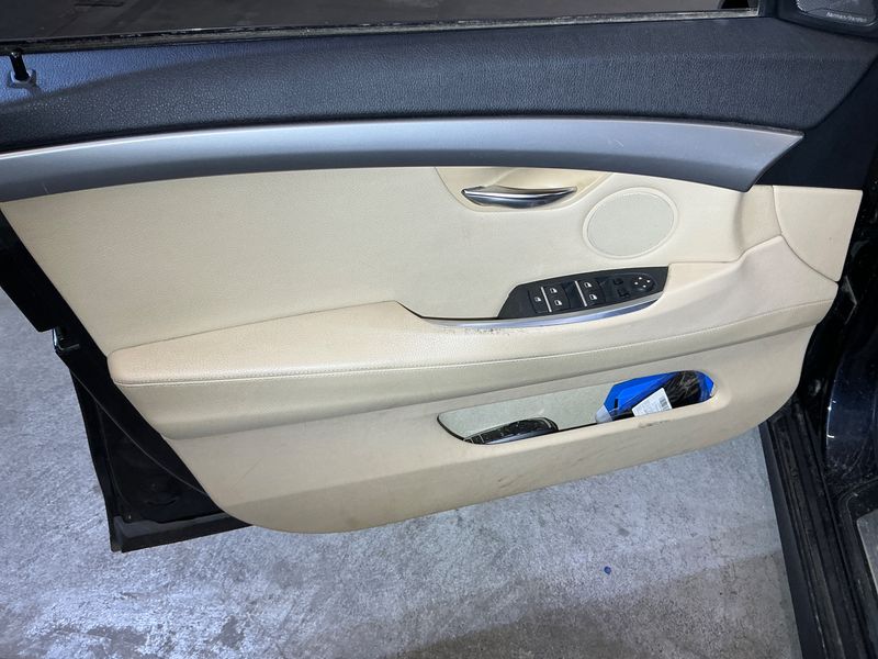 BMW 5er 530d GT 2014 – снимка 34