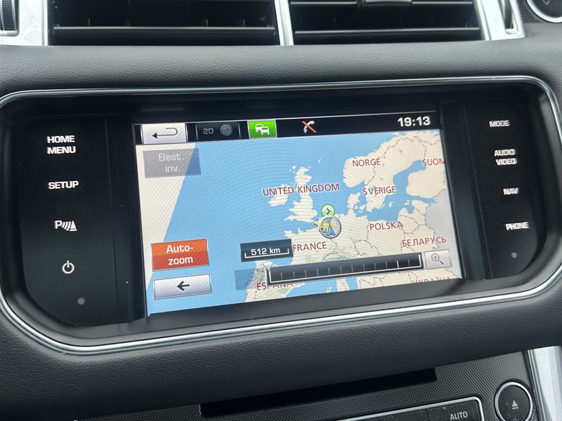 Land Rover Range Rover Sport 3.0 SD V6 Hybrid HSE Dynamic — zdjęcie 13