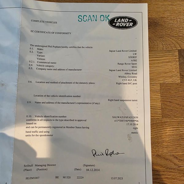 Land Rover Range Rover Sport 3.0 SD V6 Hybrid HSE Dynamic — zdjęcie 17