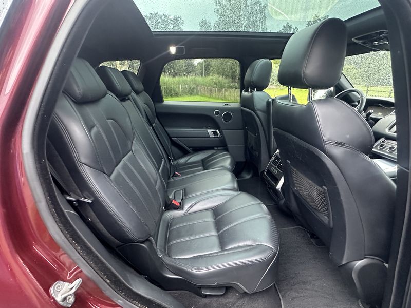 Land Rover Range Rover Sport 3.0 SD V6 Hybrid HSE Dynamic — zdjęcie 14
