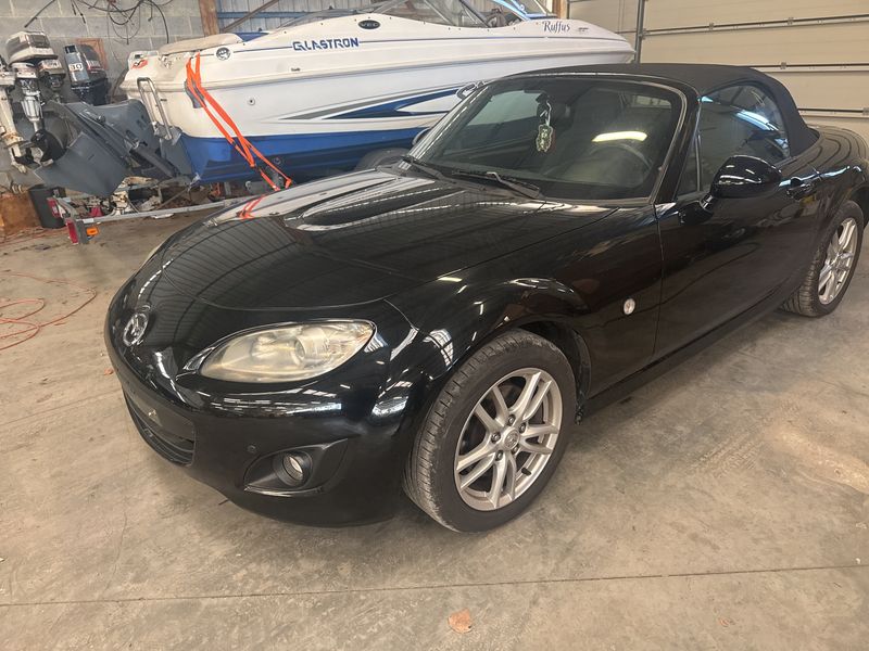 Mazda MX-5 1.8 Center-Line — zdjęcie 2