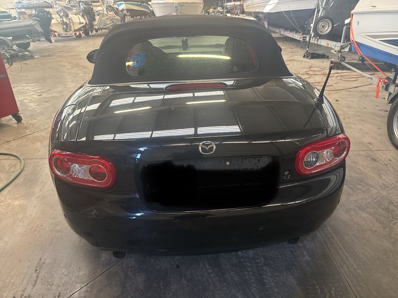 Mazda MX-5 1.8 Center-Line — zdjęcie 4