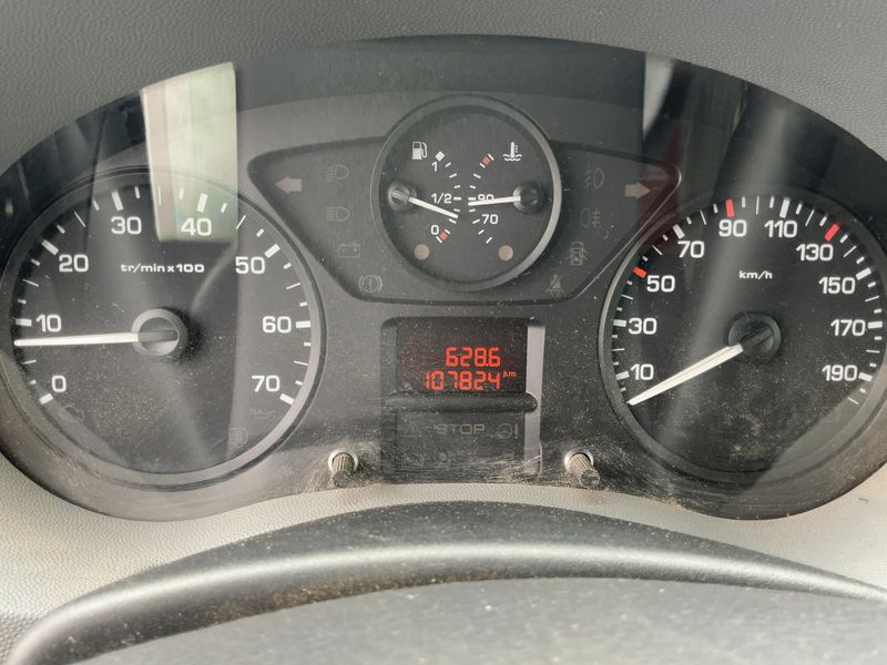 Citroen Jumpy 2.0 HDi L2H2 29 Kasten — zdjęcie 13
