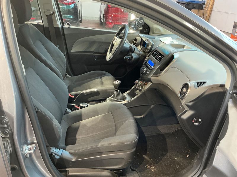Chevrolet Aveo 1.2 LT — zdjęcie 3