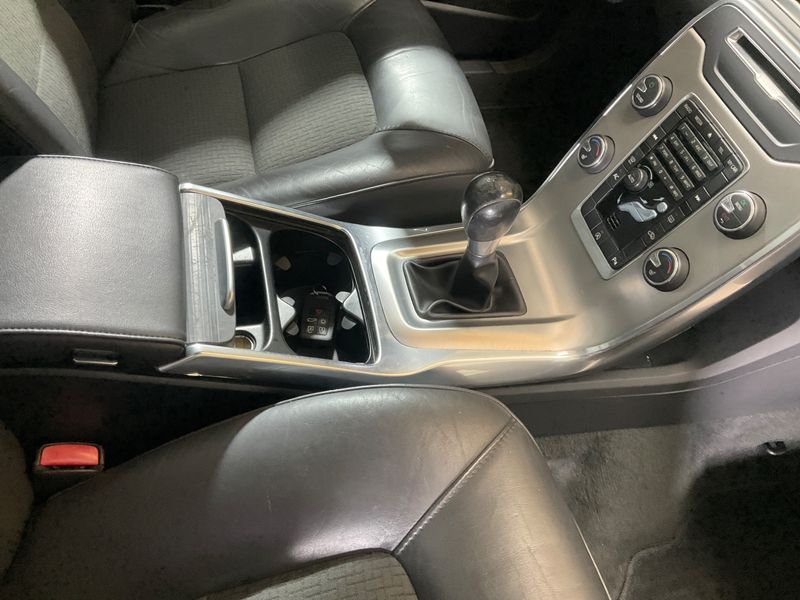 Volvo V70 1.6 D2 Momentum 2013 – снимка 23