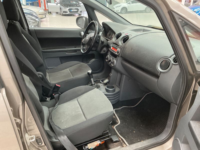 Mitsubishi Colt 1.3 ClearTec Invite — zdjęcie 3