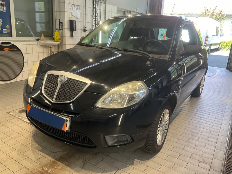 Lancia Ypsilon 1.2 Argento