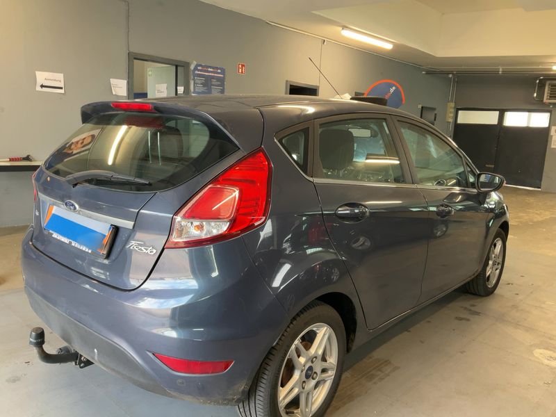 Ford Fiesta 1.0 Titanium 2013 – снимка 8