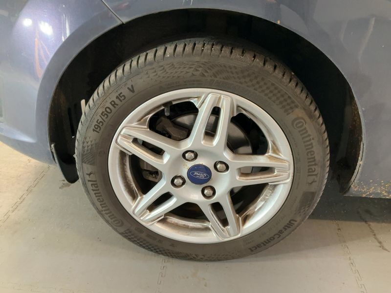Ford Fiesta 1.0 Titanium 2013 – снимка 3