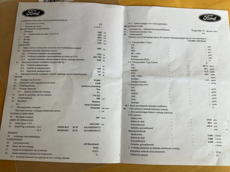 Ford Fiesta 1.0 Titanium 2013 – снимка 21