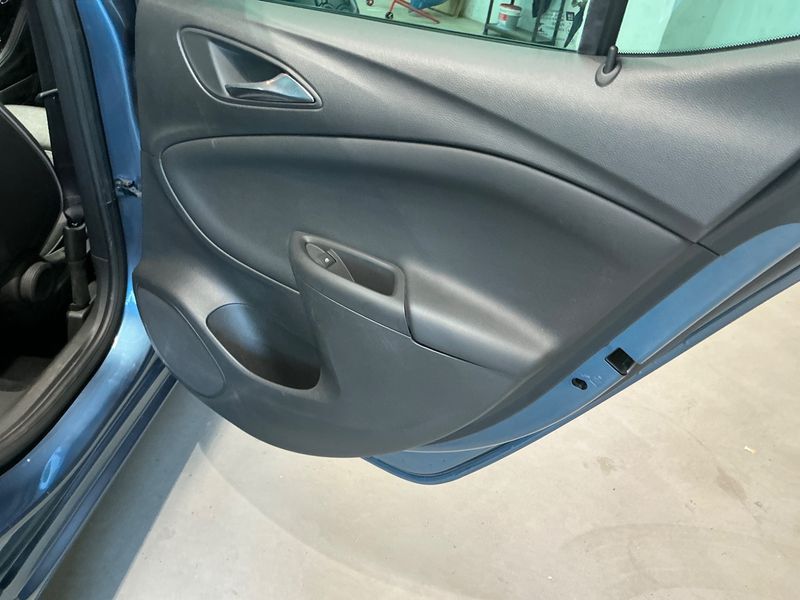 Opel Astra 1.6 CDTI Innovation Start&Stop 2016 – снимка 28