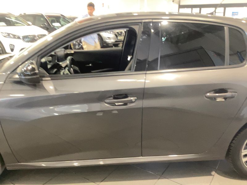 Peugeot 208 1.5 Blue-HDi Allure Pack 2022 – снимка 4