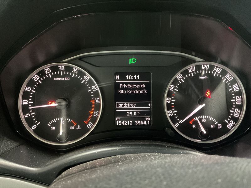 Skoda Octavia 1.6 TDI Ambition — zdjęcie 4
