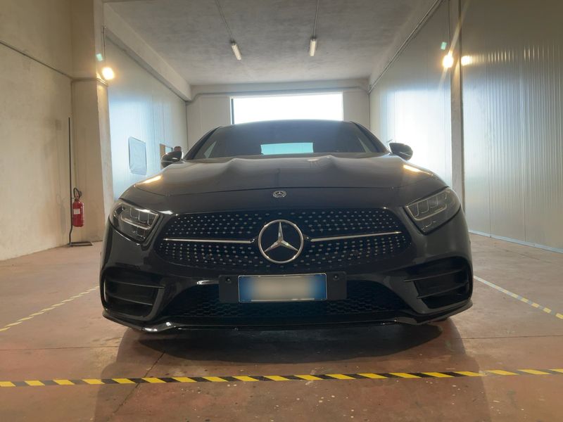 Mercedes-Benz CLS-Klasse CLS 350 d 4Matic AMG Line — zdjęcie 9