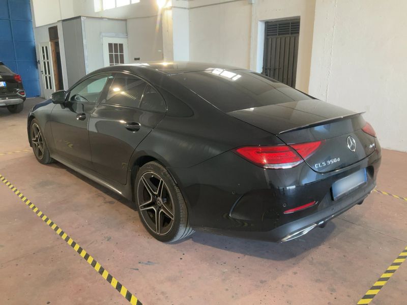 Mercedes-Benz CLS-Klasse CLS 350 d 4Matic AMG Line — zdjęcie 3