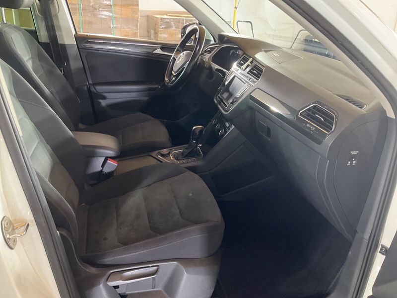 Volkswagen Tiguan 2.0 TDI Highline 4Motion BlueMotion Tech 2016 – снимка 16