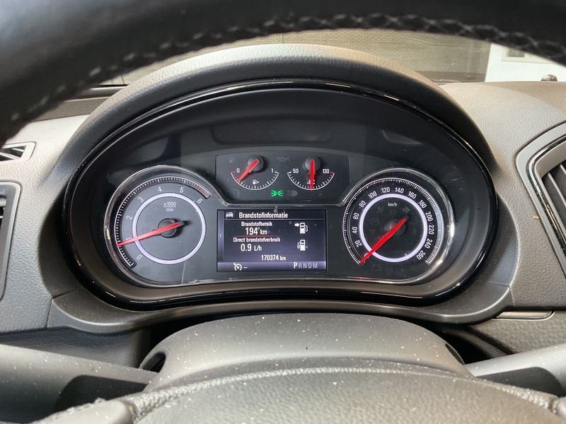 Opel Insignia Sports Tourer 2.0 CDTI Edition — zdjęcie 13