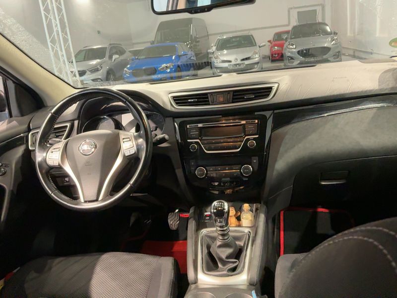 Nissan Qashqai 1.6 Acenta 2017 – снимка 18