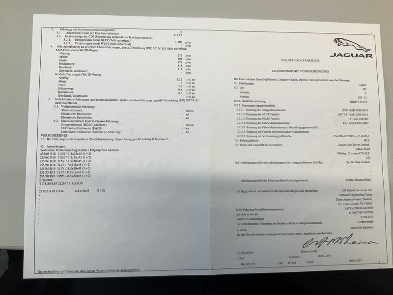 Jaguar F-Pace 25t Portfolio AWD — zdjęcie 16