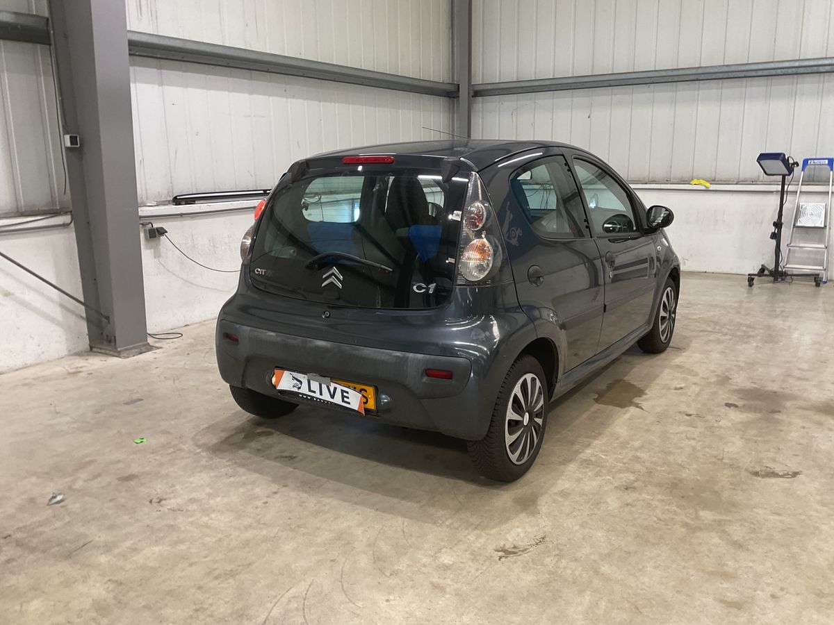 Citroen C1 1.0 AMIC1