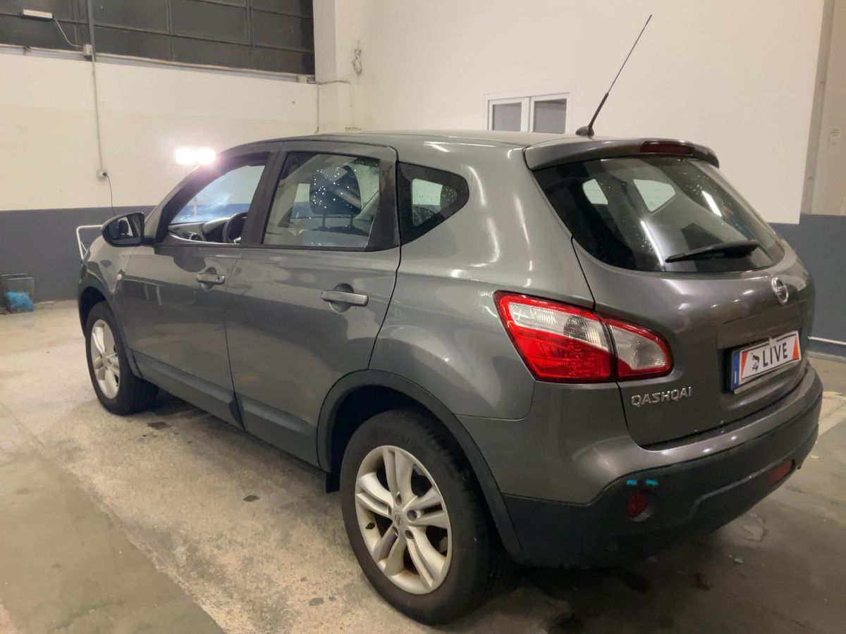 Nissan Qashqai 1.6 Tekna - Immagine 2