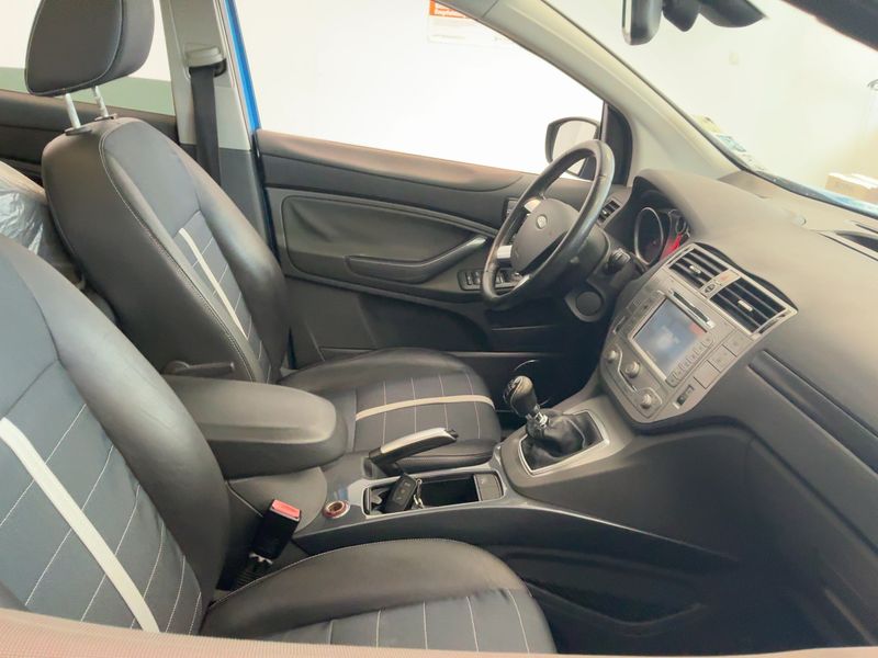Ford Kuga 2.0 TDCi Titanium 2009 – снимка 17