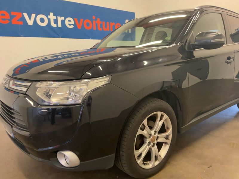 Mitsubishi Outlander 2.2 DI-D Instyle 4WD — zdjęcie 2