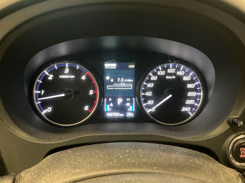 Mitsubishi Outlander 2.2 DI-D Instyle 4WD — zdjęcie 13