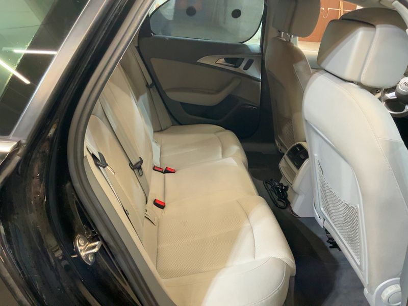 Audi A6 3.0 V6 TDI quattro 2011 – снимка 19