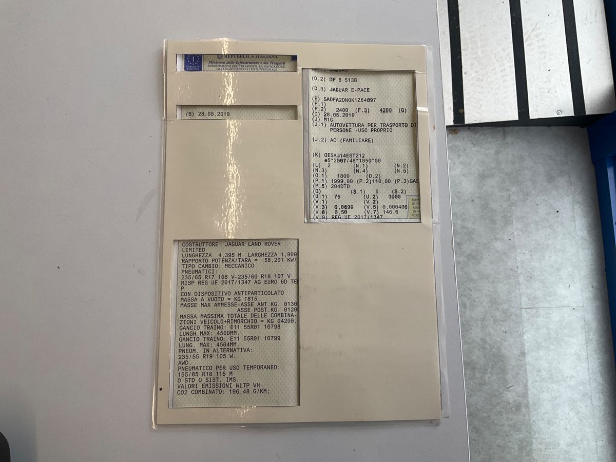 Jaguar E-Pace d'occasion