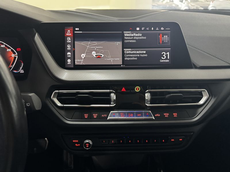 BMW 1er M135i xDrive — zdjęcie 13