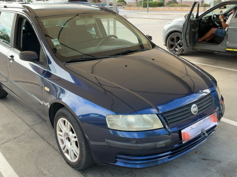 Fiat Stilo 1.9 JTD 115 Dynamic — zdjęcie 8