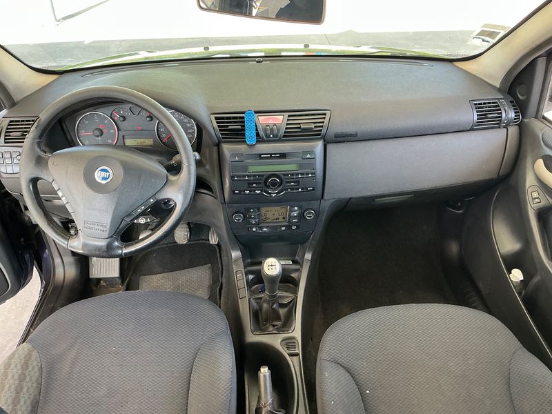 Fiat Stilo 1.9 JTD 115 Dynamic — zdjęcie 12
