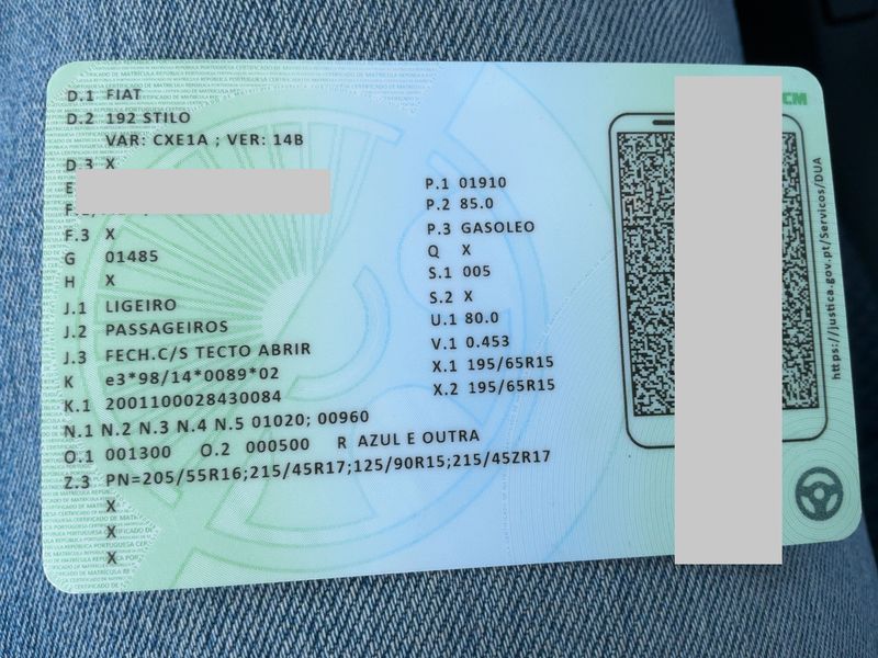 Fiat Stilo 1.9 JTD 115 Dynamic — zdjęcie 16