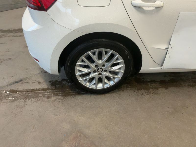 Seat Ibiza 1.0 TSI Style 2018 – снимка 9