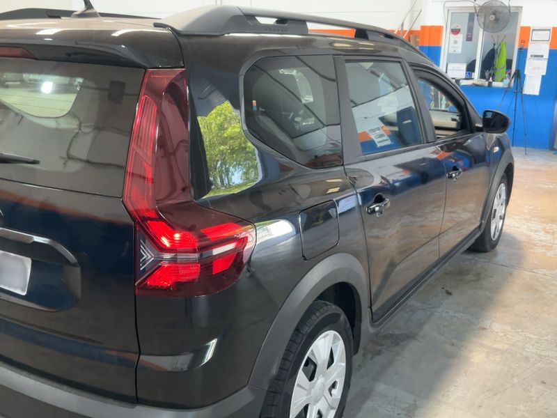 Dacia Jogger 1.0 TCe LPG Essential — zdjęcie 6