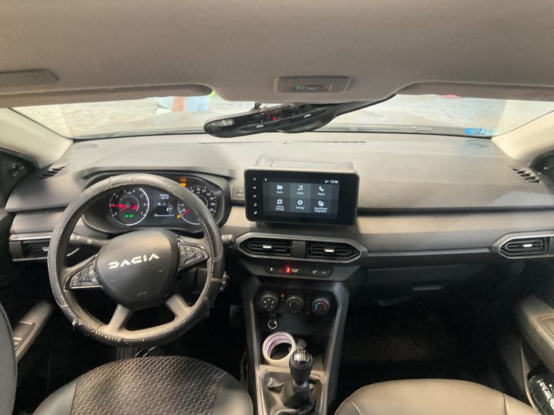Dacia Jogger 1.0 TCe LPG Essential — zdjęcie 12