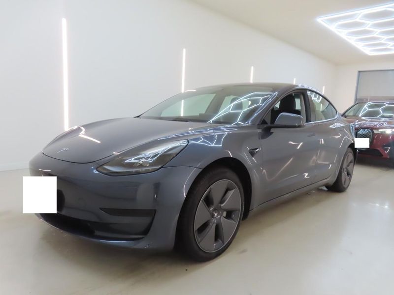 Model 3 Standard Range Plus
