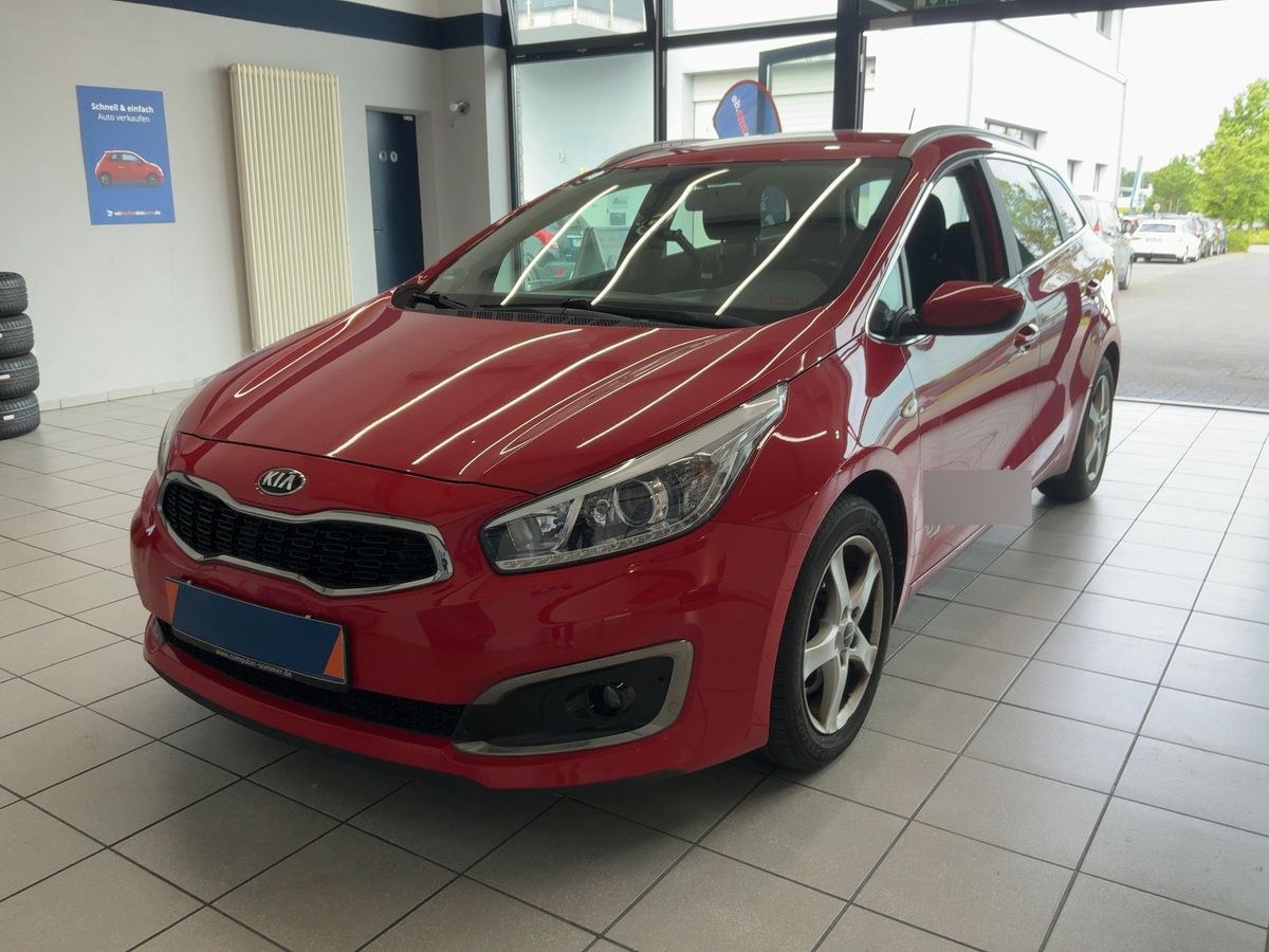 Kia cee'd 2017 — photo 1