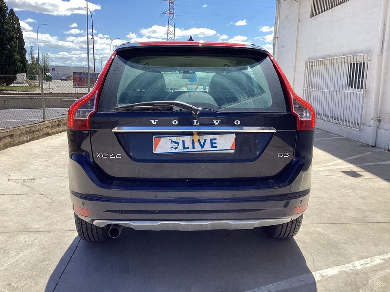 Volvo XC60 2.0 D3 Kinetic 2WD — zdjęcie 5