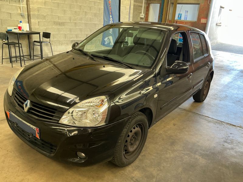 Renault Clio 1.2 Campus.com