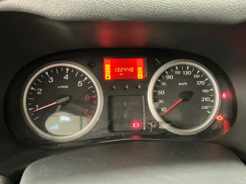 Renault Clio 1.2 Campus.com — zdjęcie 4