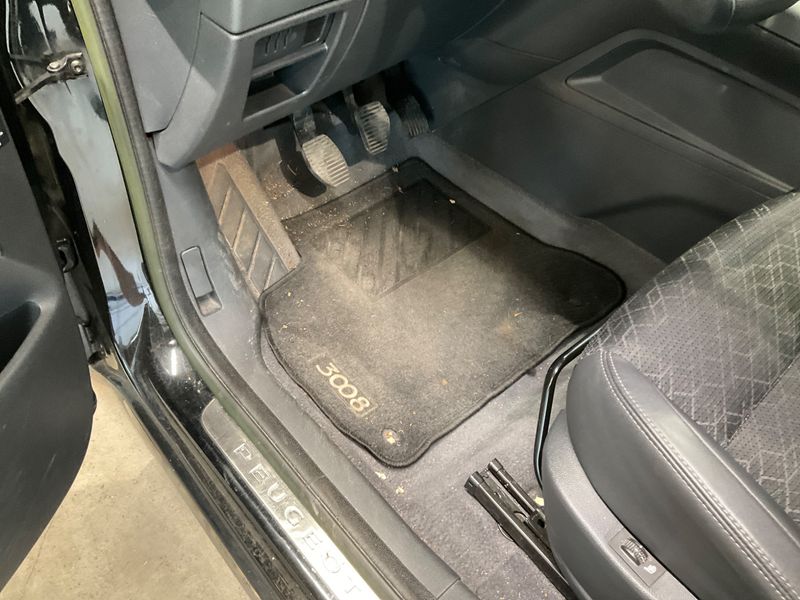 Peugeot 3008 2.0 HDi Allure 2014 – снимка 47
