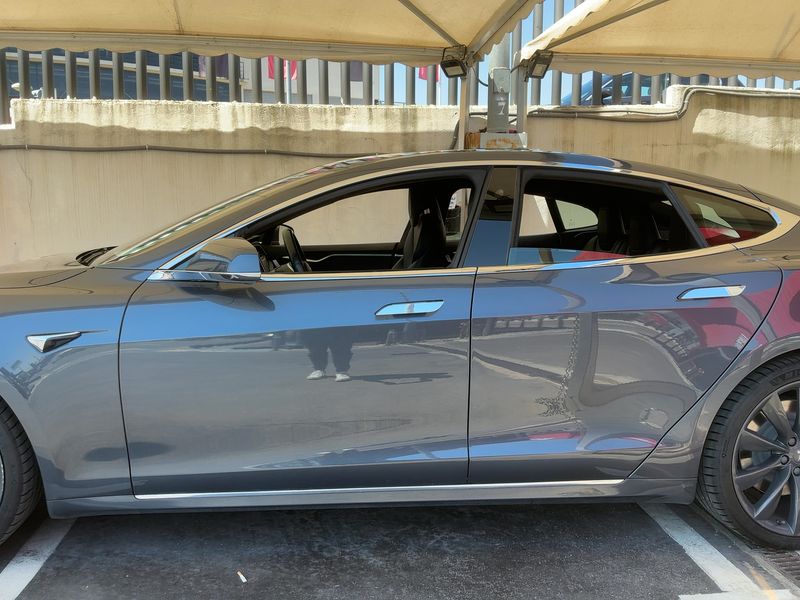 Tesla Model S P85D Performance — zdjęcie 4
