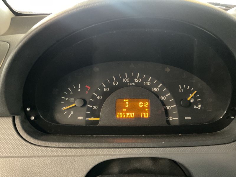 Mercedes-Benz Vito 109 CDI kompakt — zdjęcie 4