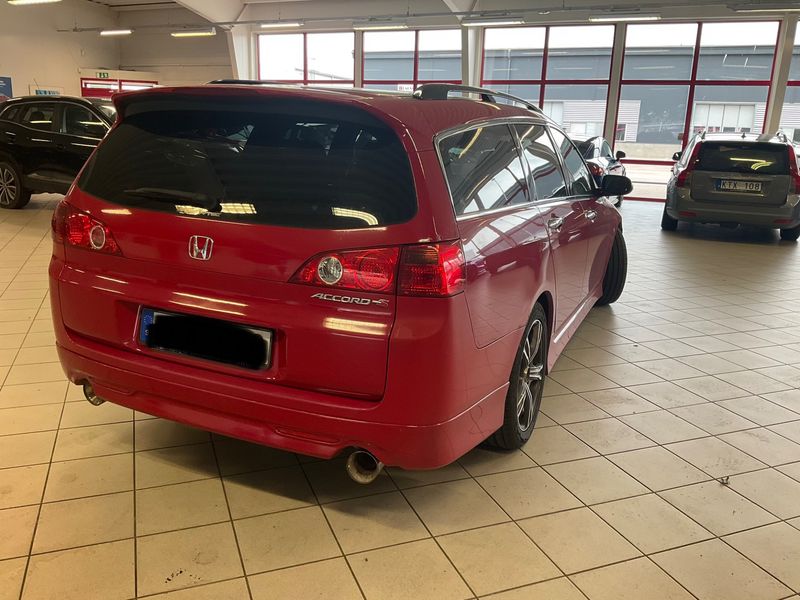 Honda Accord 2.4 VTEC Executive — zdjęcie 2