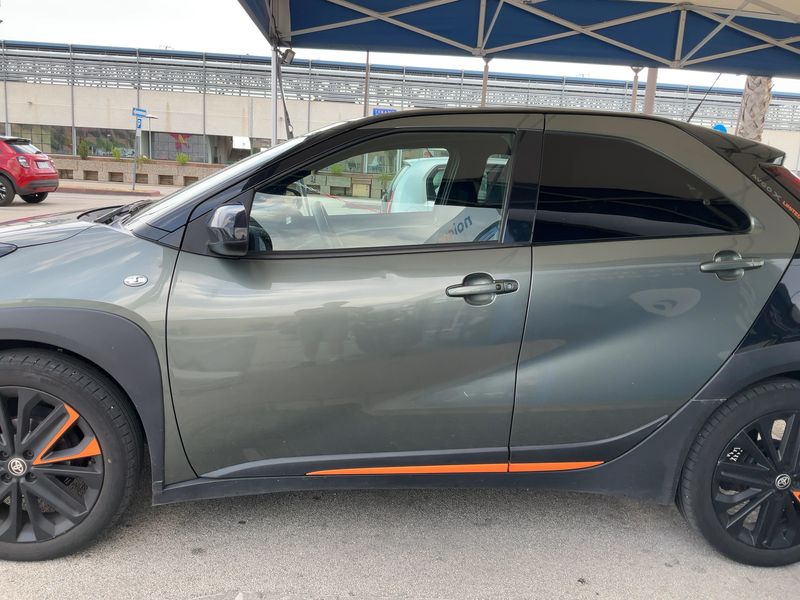 Toyota Aygo X 1.0 Limited — zdjęcie 4