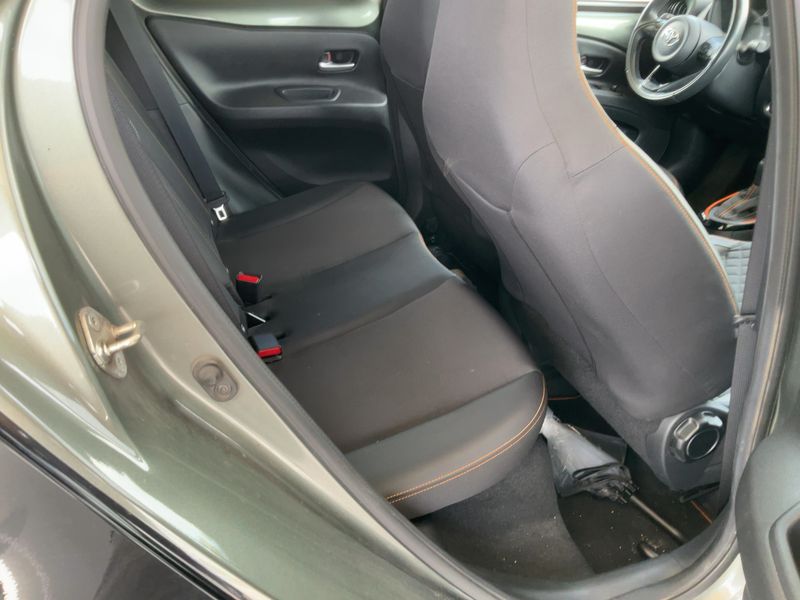 Toyota Aygo X 1.0 Limited — zdjęcie 14