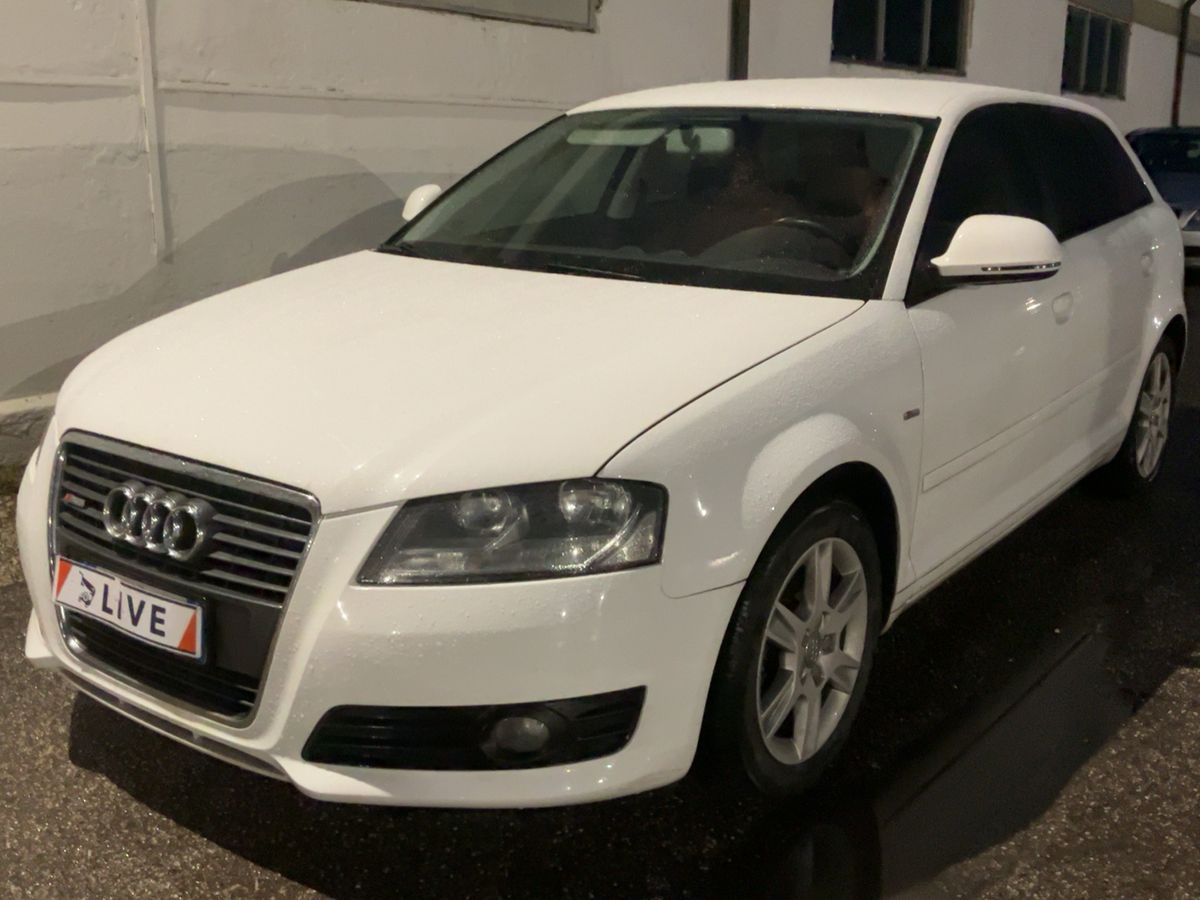 Audi A3 Sportback 1.6 TDI Attraction