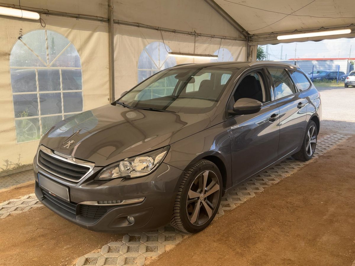 Peugeot 308 2016